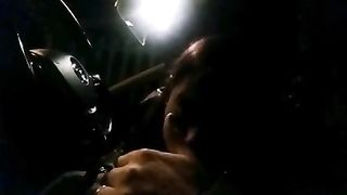 Pompino notturno in auto da mia moglie Ilenia