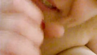 Menami il cazzo TROIA !!!