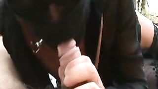 Anteprima del video: La Cagna succhia il cazzo e lecca il culo