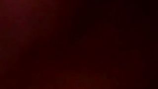 Se lo fa succhiare in ufficio dalla segretaria