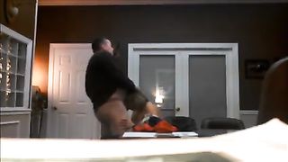 Anteprima del video: Si fa fare un pompino dalla sua dipendente