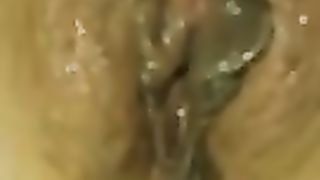 Gliela lecco bene a mia moglie ?