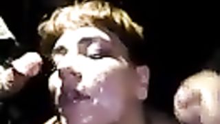 Anteprima del video: Bukkake per la mia fidanzata Gloria