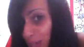 Ragazza romana fa la zozza per il suo fidanzato