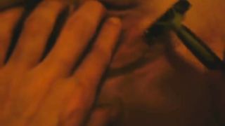 Depilo la figa di mia moglie Alice