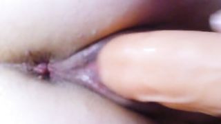 Mia moglie gode con il suo dildo