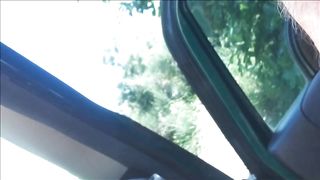 In auto con una MILF rossa