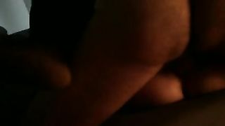 Il Bull sborra nella figa di mia moglie