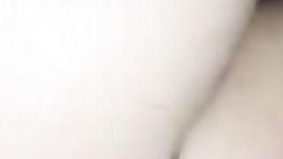 Nel culo a mia moglie mentre dorme