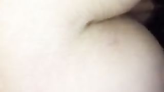 Nel culo a mia moglie mentre dorme