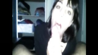 Anteprima del video: Lara la mia amichetta bocchinara