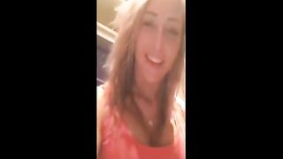 Non per essere puttana ma BACIATEMI IL CULO !