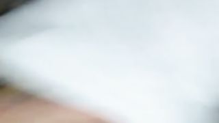 Piano piano in culo mentre nostra figlia dorme