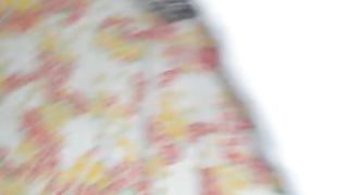 Piano piano in culo mentre nostra figlia dorme