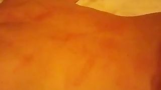 La prendo a bacchettate sul culo e sulla figa