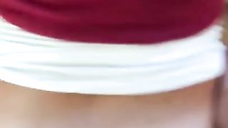 Si gode il panorama mentre la chiavo da dietro