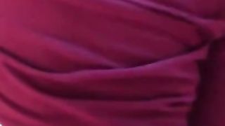 Si gode il panorama mentre la chiavo da dietro