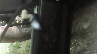 Prostituta e cliente filmati di nascosto dal guardone