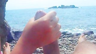 Mi fa schizzare tra le rocce