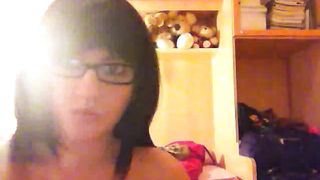 La monella gioca...ancora :)