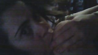 Amichetta gioca con le tette pt. 2