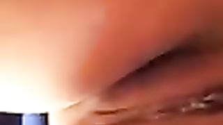 18enne cremonese si spoglia per il fidanzatino