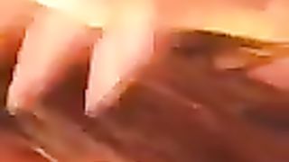 18enne cremonese si spoglia per il fidanzatino