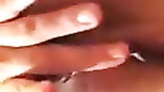 18enne cremonese si spoglia per il fidanzatino