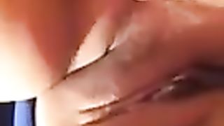 Anteprima del video: 18enne cremonese si spoglia per il fidanzatino