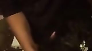 Anteprima del video: Me lo faccio succhiare nel bagno del bar