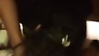 Me lo faccio succhiare nel bagno del bar