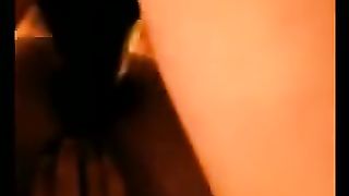 Il bull apre il culo di mia moglie