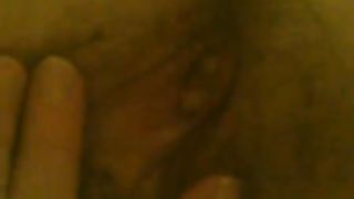 Come se la sgrilletta in attesa del cazzo