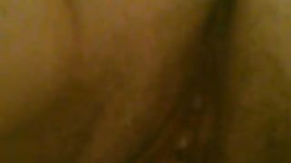 Come se la sgrilletta in attesa del cazzo