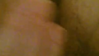 Come se la sgrilletta in attesa del cazzo