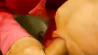 Ti piace IL POLLICIONE NEL CULO tesoro ?