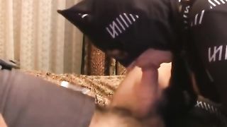 Dai SUCCHIAMI LE PALLE mentre mi masturbi !!!