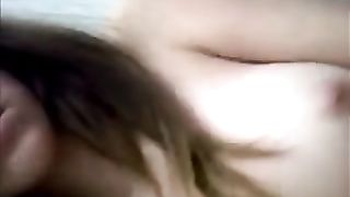 18enne siciliana si masturba in bagno