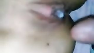 Dopo che l'ho fatta sborrare la schizzo fino alla bocca