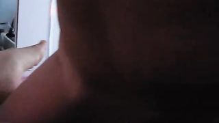 Efe Bal si fa inculare da un cliente