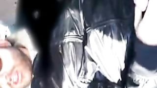 Prostituta napoletana mi spompina in auto