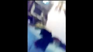 Le mie amiche si cambiano davanti a me