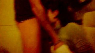 Mia moglie incinta spompina il nuovo bull