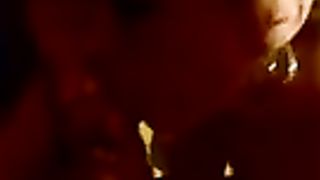 Filmo mia moglie che lo succhia a 3 sconosciuti