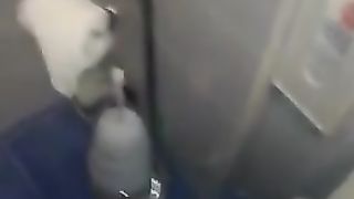 Pisciando e SPOMPINANDO !