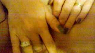 Anteprima del video: si tocca la figa per voi