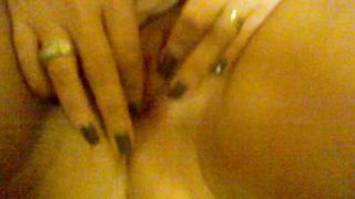 si tocca la figa per voi