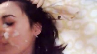 L'ho sborrata in faccia ALLA TROIA !!!