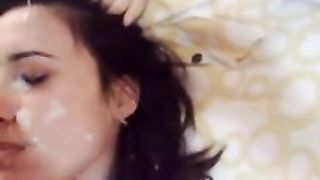 L'ho sborrata in faccia ALLA TROIA !!!