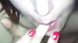 Anteprima del video: Brava SEI PROPRIO UNA ZOCCOLA DI MERDA !!!